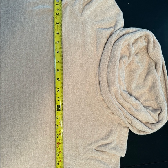 Barefoot Dreams CozyChic Sweatshirt blush pink Ultra Lite cowl neck Tunic M - Picture 4 of 8